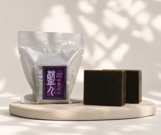 蓼藍石けん　藍々　body soap　　　　　　　　　藍の深い恵みで、肌を守る