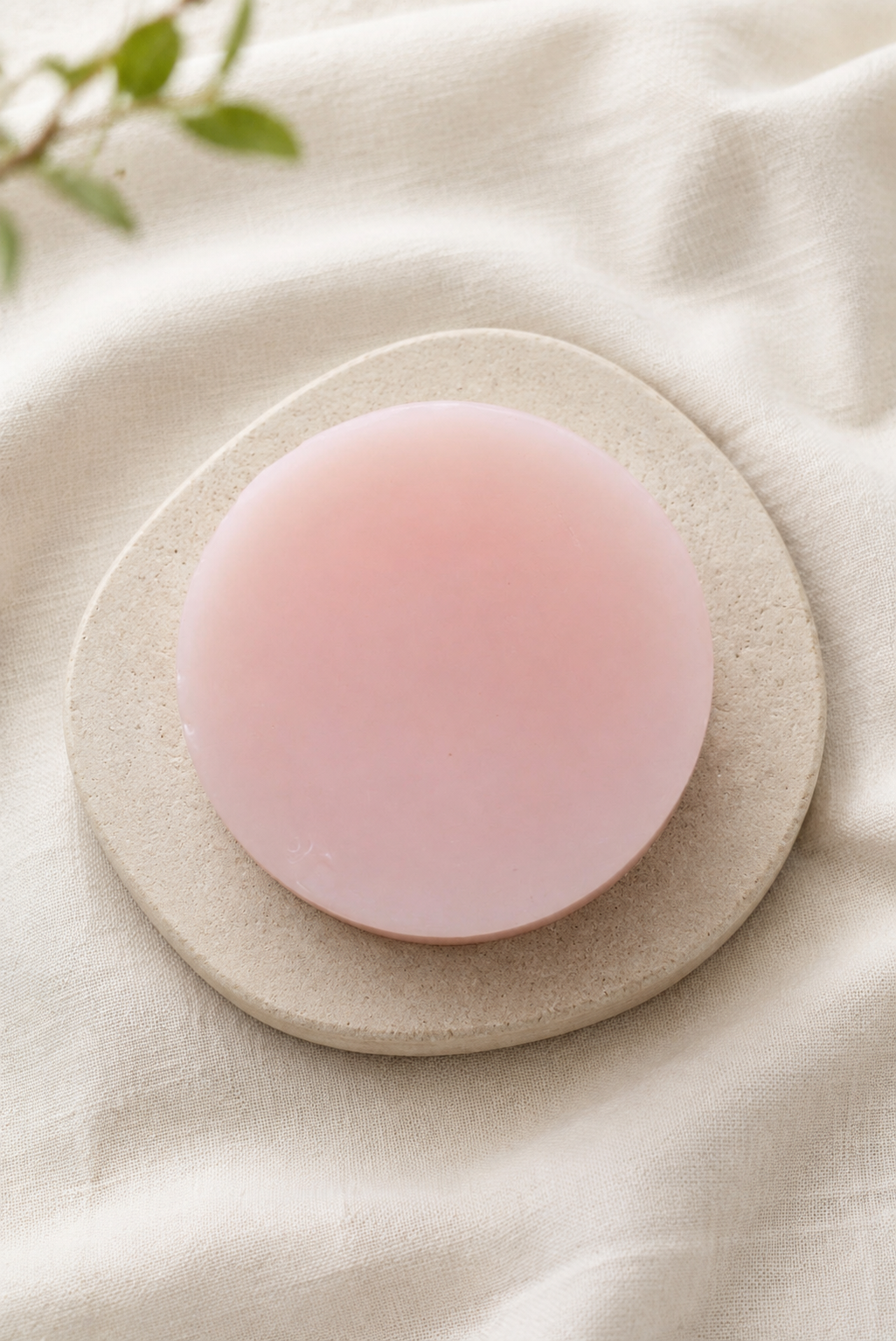 蓼藍石けん　藍々　face soap　　　　　　　　　凛とした素肌へ導く、藍のフェイスソープ