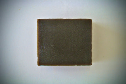 蓼藍石けん　藍々　body soap　　　　　　　　　藍の深い恵みで、肌を守る